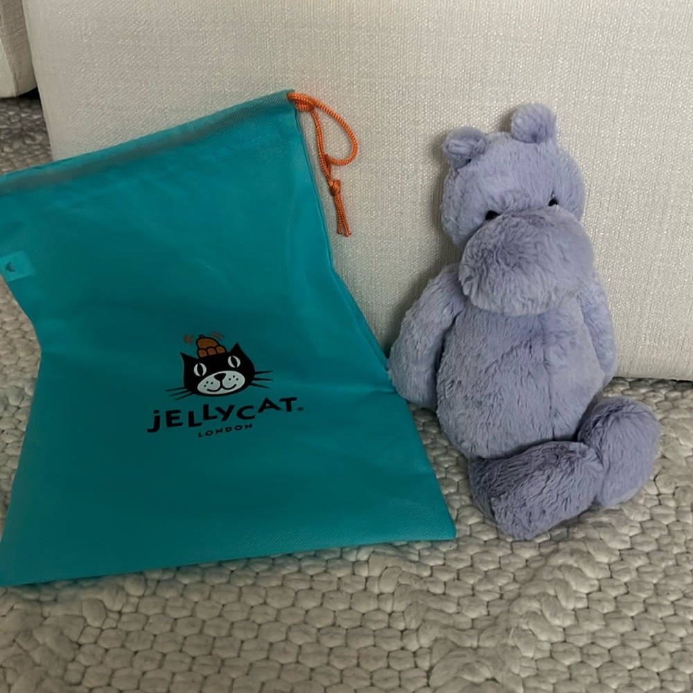 JELLYCAT BASHFUL HIPPO sold OUT brand new and with tags and dust bag!